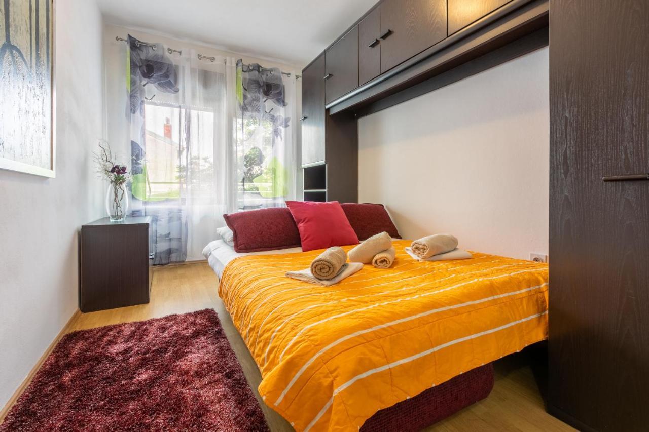 Apartments Zec Селце Экстерьер фото