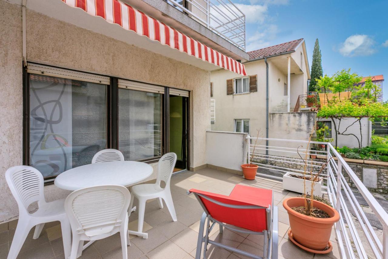 Apartments Zec Селце Экстерьер фото