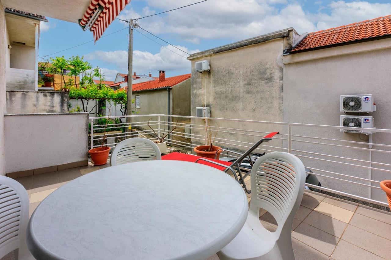 Apartments Zec Селце Экстерьер фото