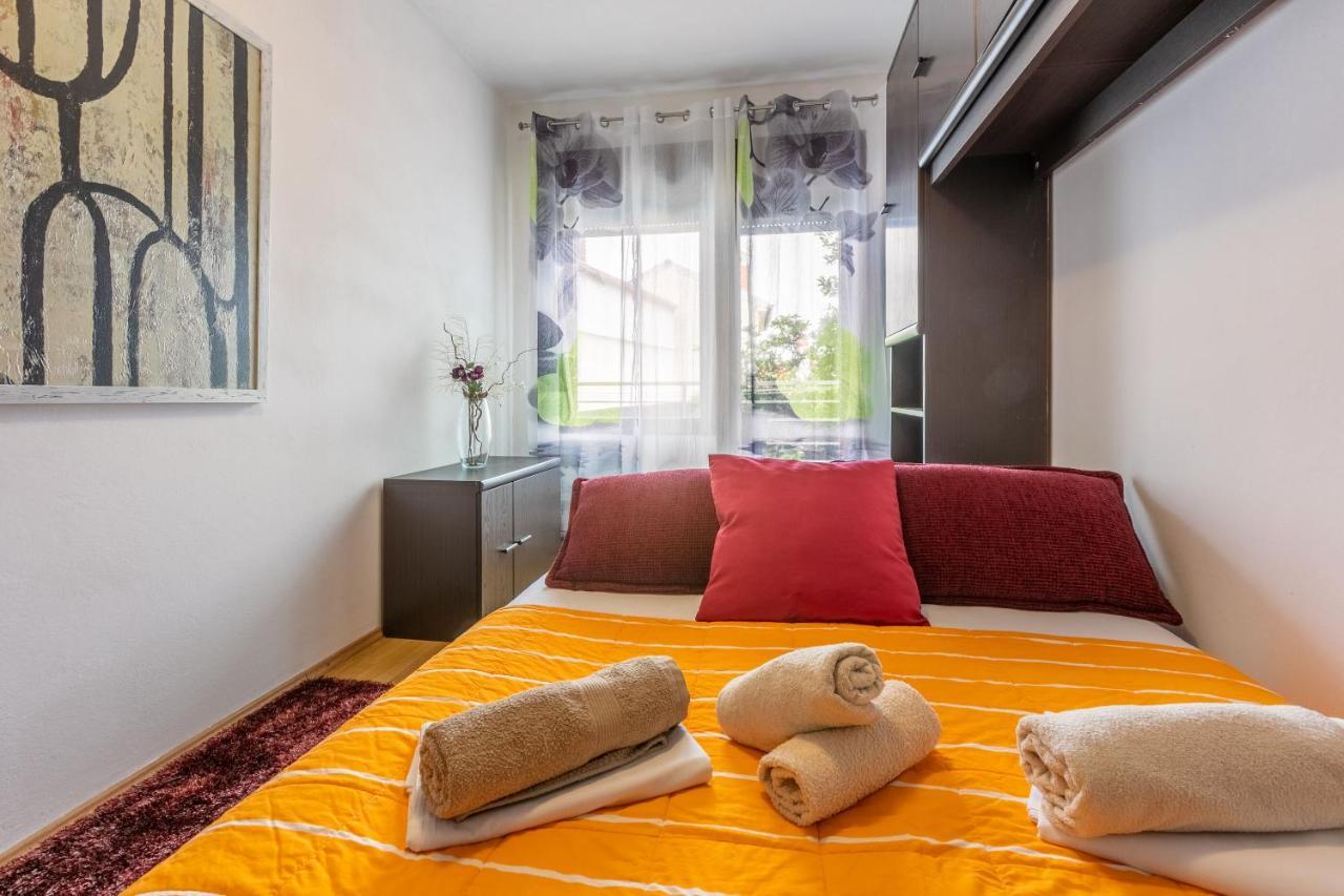 Apartments Zec Селце Экстерьер фото
