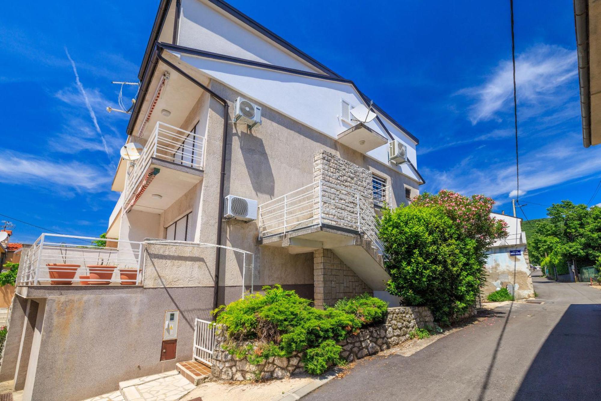 Apartments Zec Селце Экстерьер фото