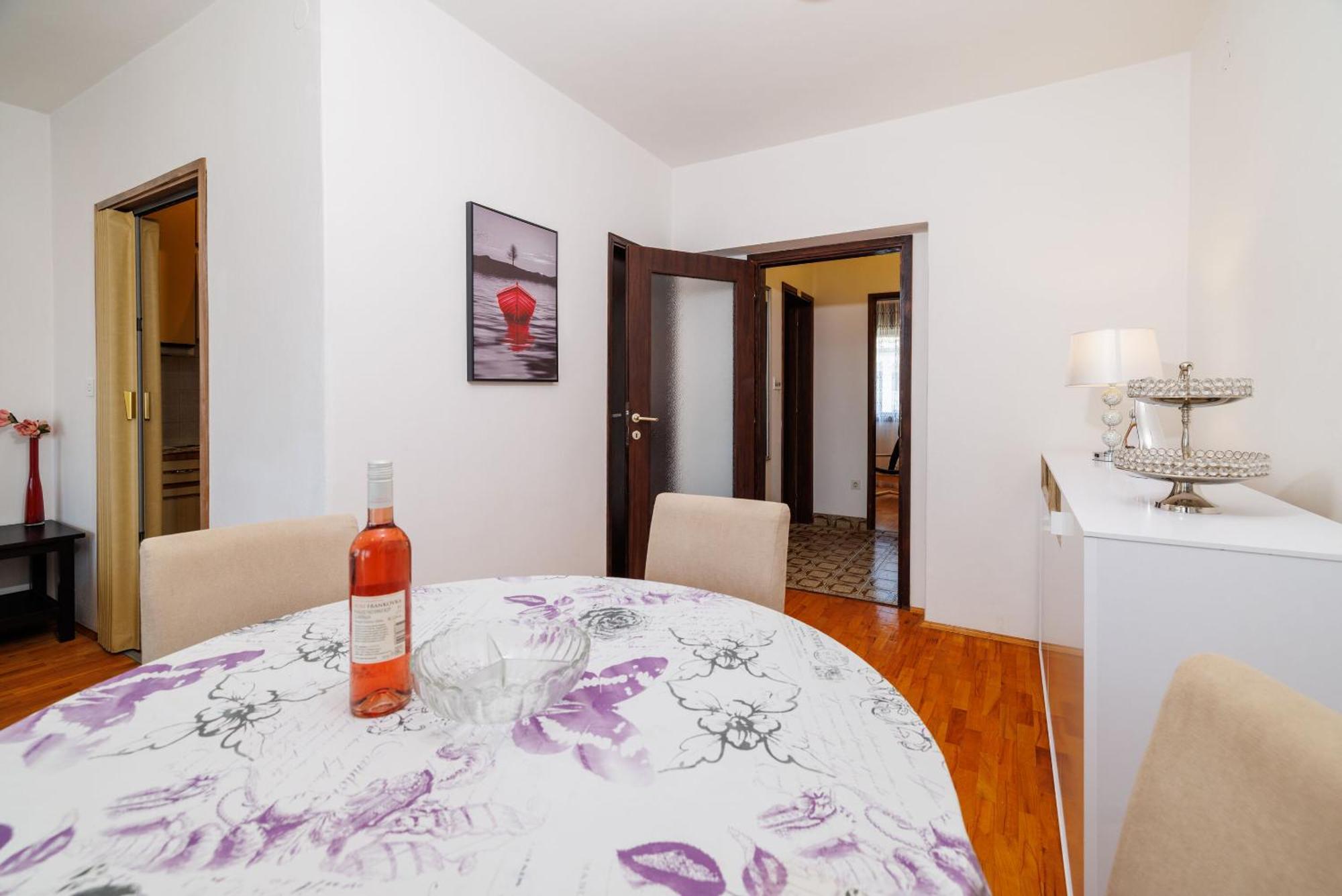 Apartments Zec Селце Экстерьер фото