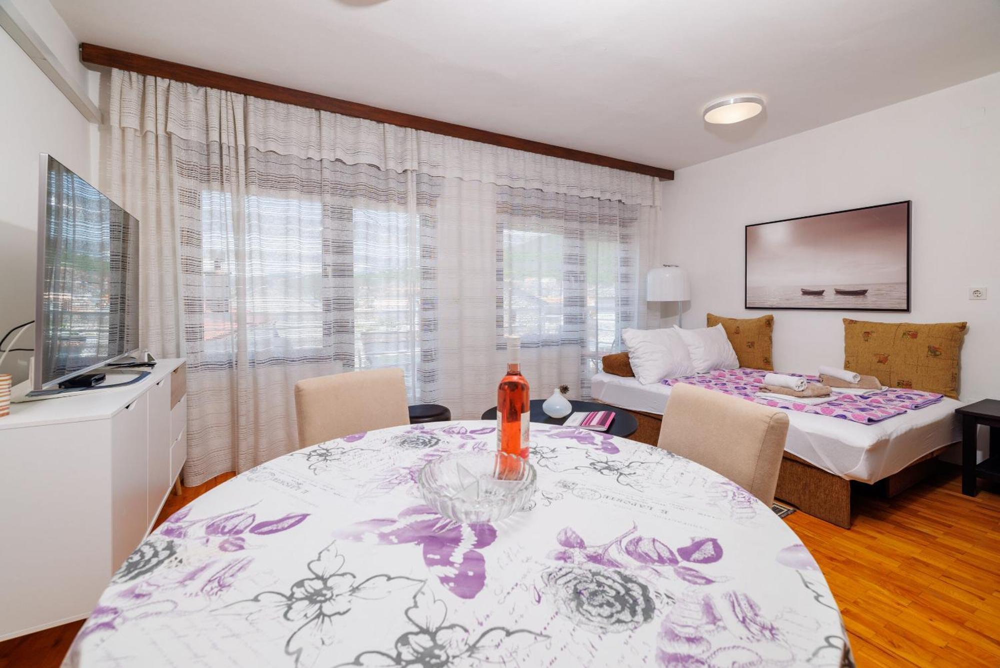 Apartments Zec Селце Экстерьер фото